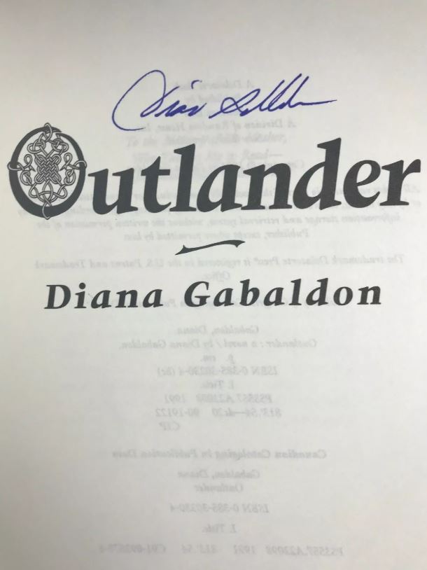 Outlander DIANA GABALDON ALL SIGNED Brand New Series 10 Volume Set Hardbacks