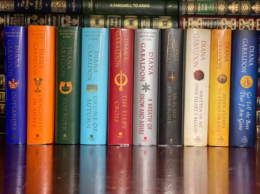 Outlander DIANA GABALDON ALL SIGNED Brand New Series 10 Volume Set Hardbacks