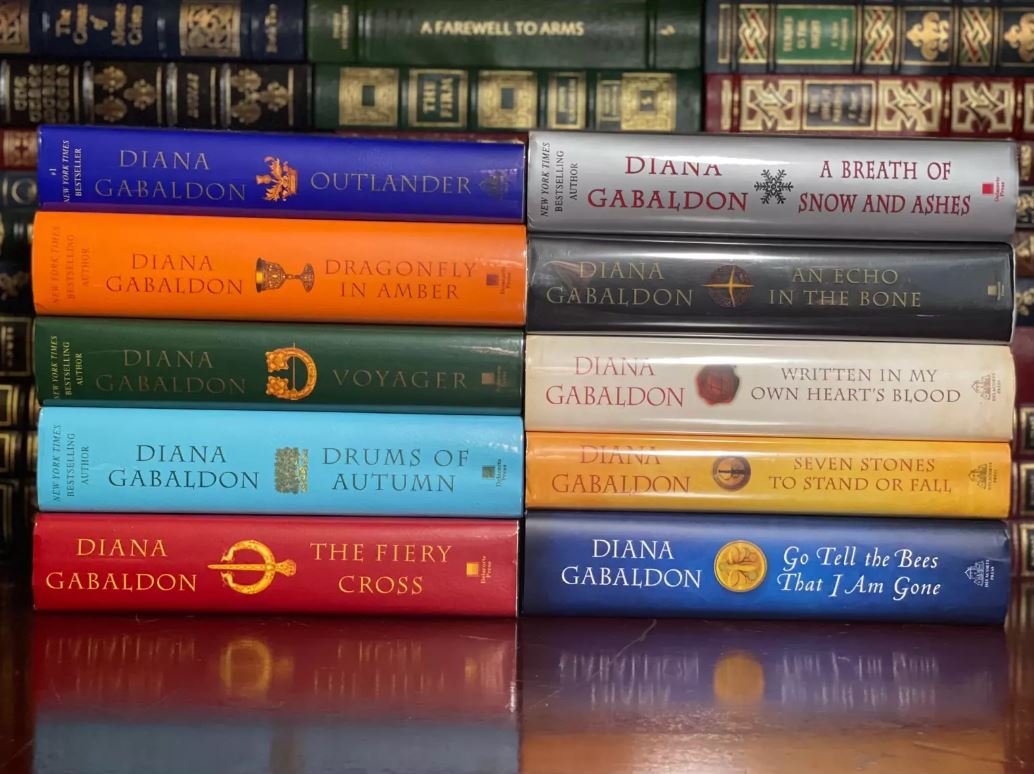 Outlander DIANA GABALDON ALL SIGNED Brand New Series 10 Volume Set Hardbacks