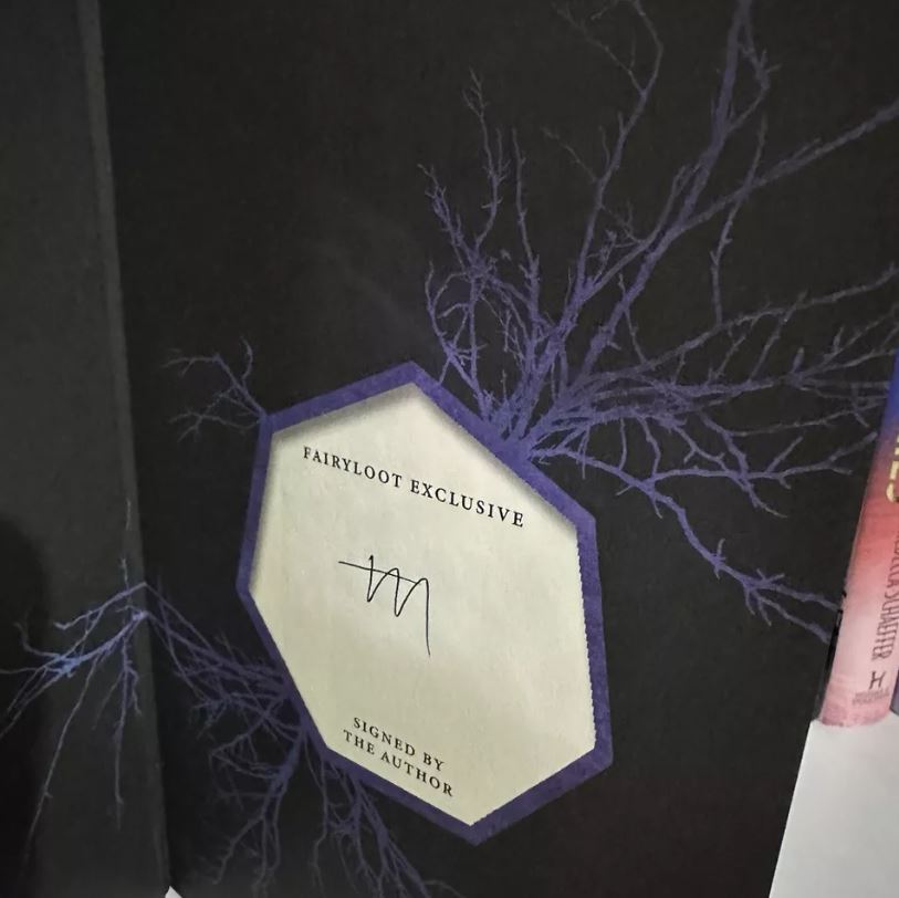 Fairyloot Shatter Me Series (Books 1-7) - BOOKS HAND SIGNED BY TAHEREH MAFI -